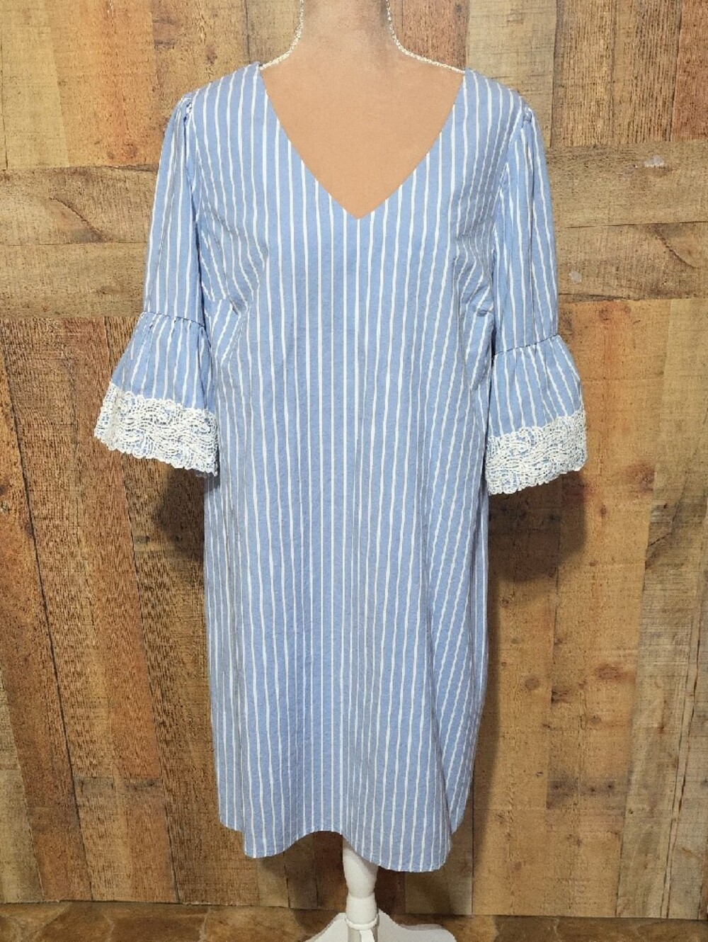 Westport Blue and White Striped Lace-Trim Midi Dress - Picture 6 of 12